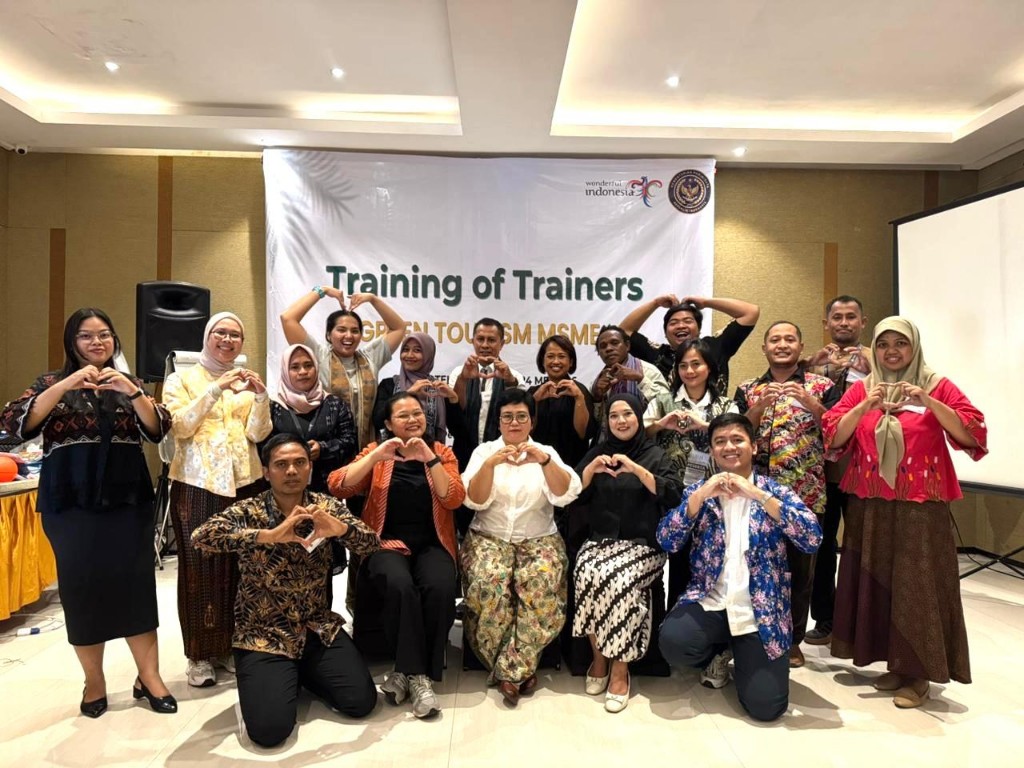 Kemenpar Cetak Fasilitator Pariwisata Hijau, Perkuat Ekonomi Masyarakat di Destinasi Wisata