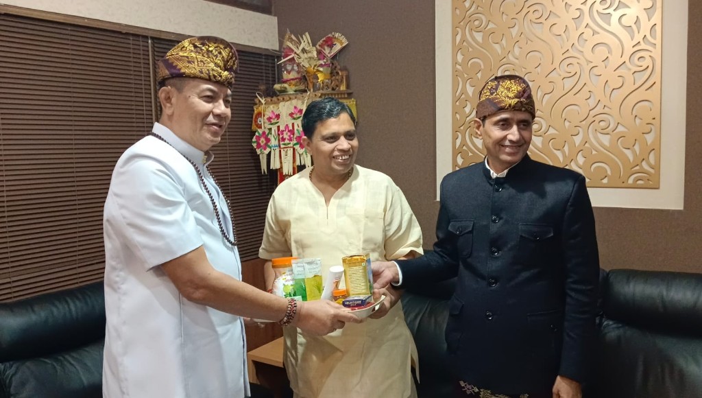 Usadha Bali Dilirik Konglomerat India, CEO Patanjali Ayurved Diampingi Somvir Bertemu Ketua DPRD Bali Dewa Jack