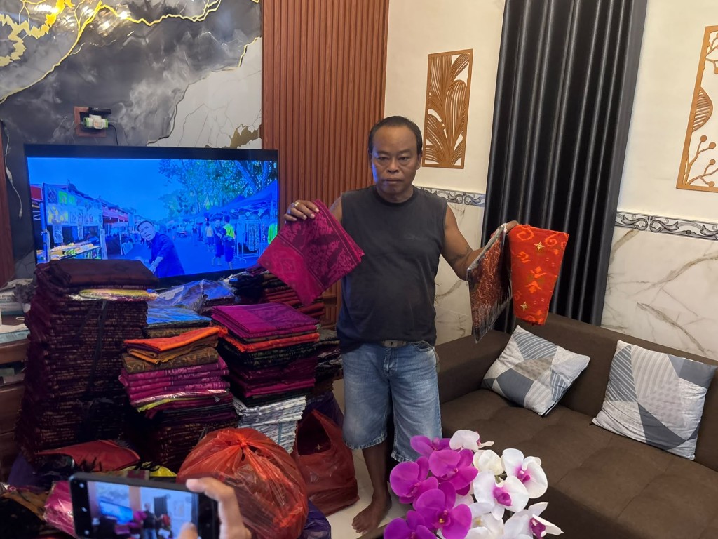 Pesanan Meningkat, BRI Perkuat Pembiayaan Usaha Bagi Pelaku UMKM Tenun Ikat Bali
