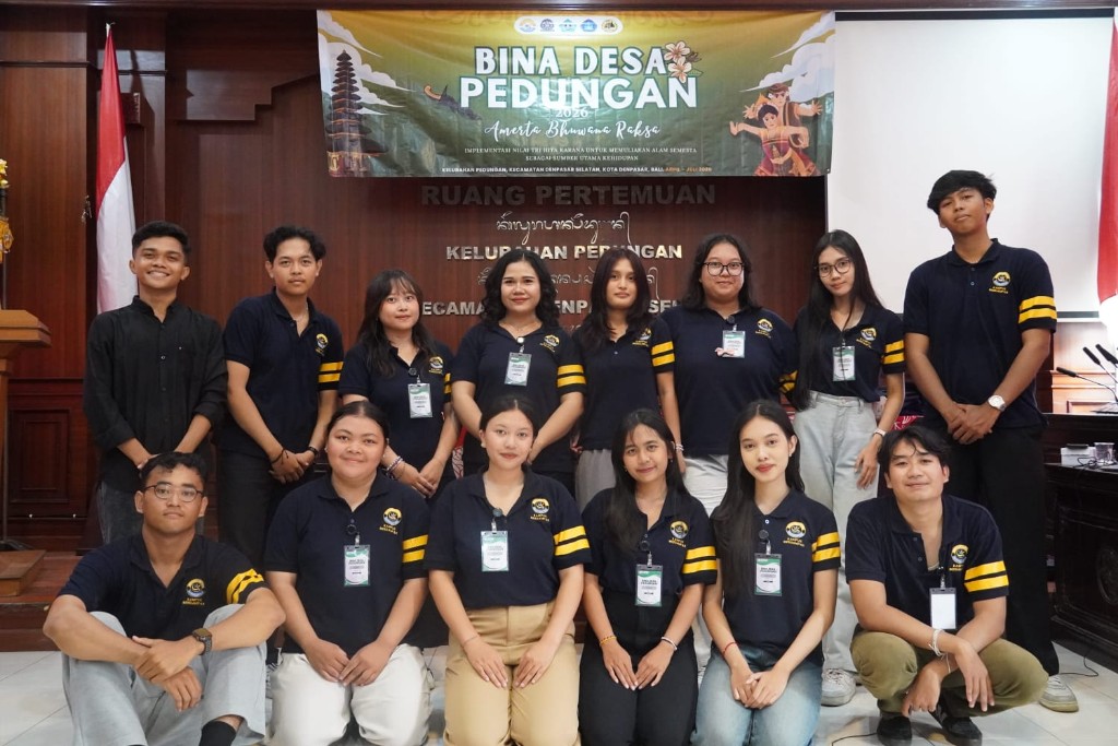 Tim Bina Desa Pedungan 2026 Unud Kenalkan Eco Enzyme ke Pelajar, Tebar 45 Liter untuk Lingkungan Lebih Lestari