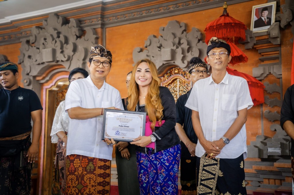 Banjar Penyarikan Jadi Percontohan Pengendalian Inflasi, Bupati Badung Apresiasi Gerakan Gotong Royong Warga