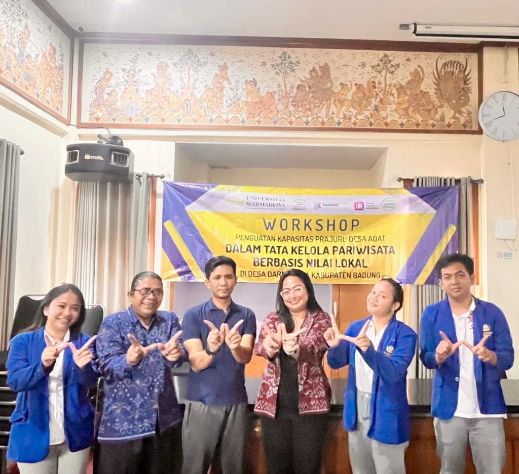 Penguatan Kapasitas Prajuru Desa dalam Tata Kelola Pariwisata Berbasis Nilai Lokal
