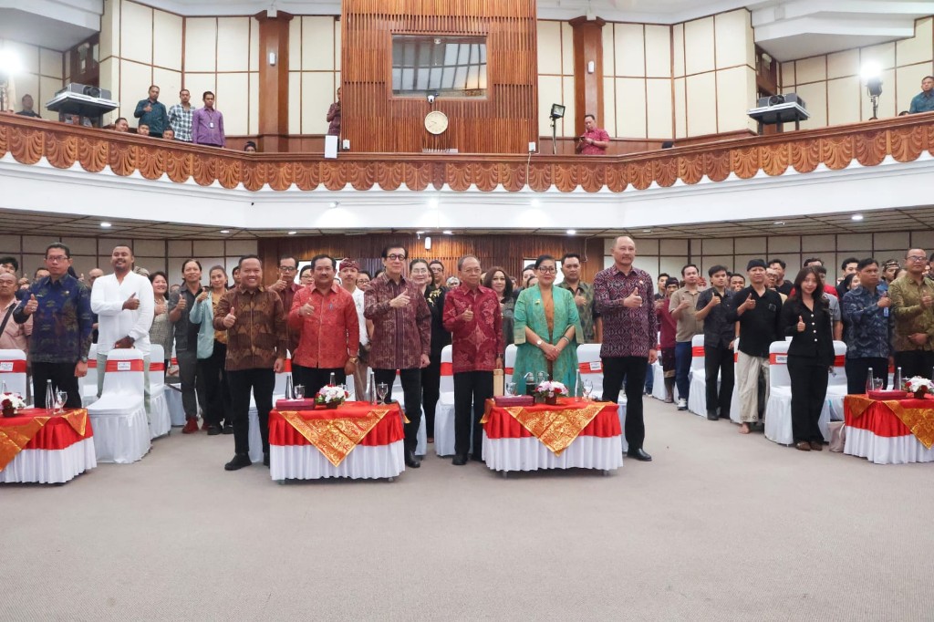 Lindungi IKM dan UMKM Bali, Gubernur Koster Fasilitasi Kemudahan Akses Perlindungan Hak Kekayaan Intelektual