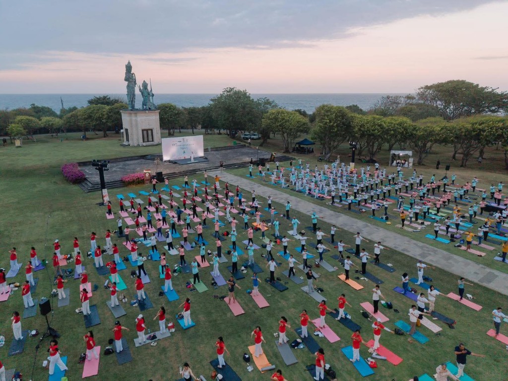 Hari Yoga Internasional: Relevansi Yoga di Tengah Tantangan Kehidupan Modern