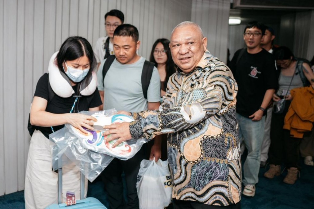 Dokumentasi dari - Spring Airlines Buka Rute Guangzhou dan Shenzhen - Jakarta, Wisatawan Tiongkok ke Indonesia Diprediksi Melonjak