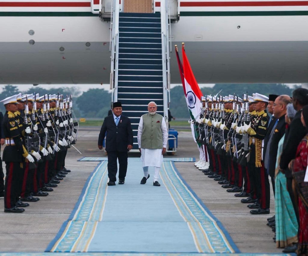 Kunjungan Bersejarah PM India Narendra Modi ke Indonesia: Perkuat Kemitraan Strategis dan Tapak Tilas Budaya di Prambanan