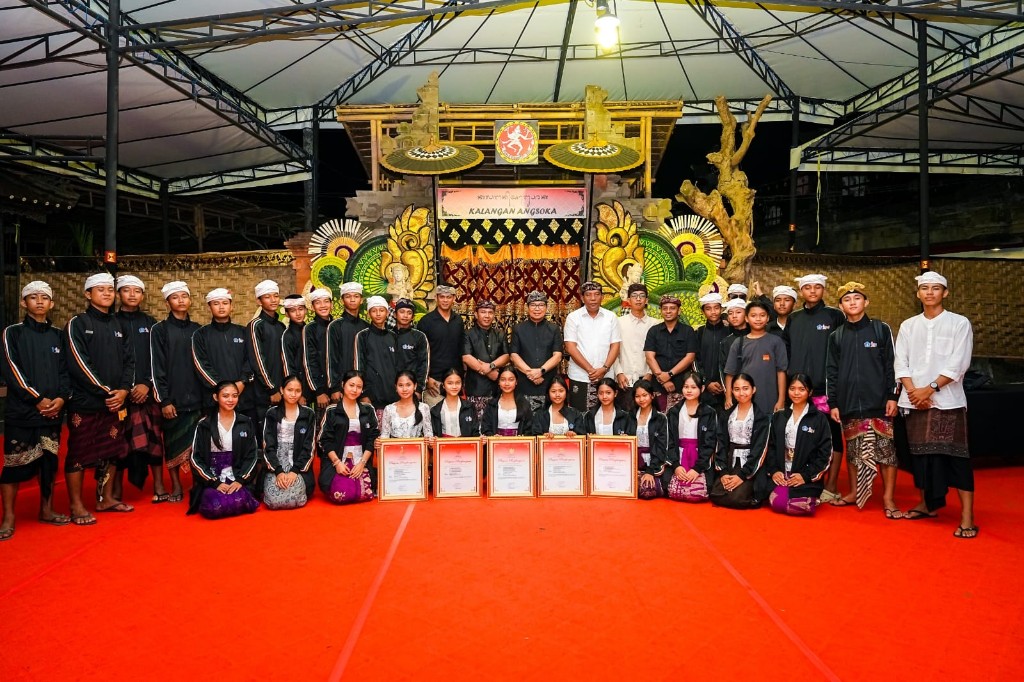 Ketua DPRD Kabupaten Badung Hadiri Penutupan PKB XLVII dan Pembukaan Festival Seni Bali Jani VIII Tahun 2026