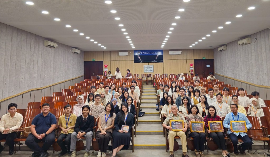 Mahasiswa Fakultas Kedokteran Asia – AMSC 2026