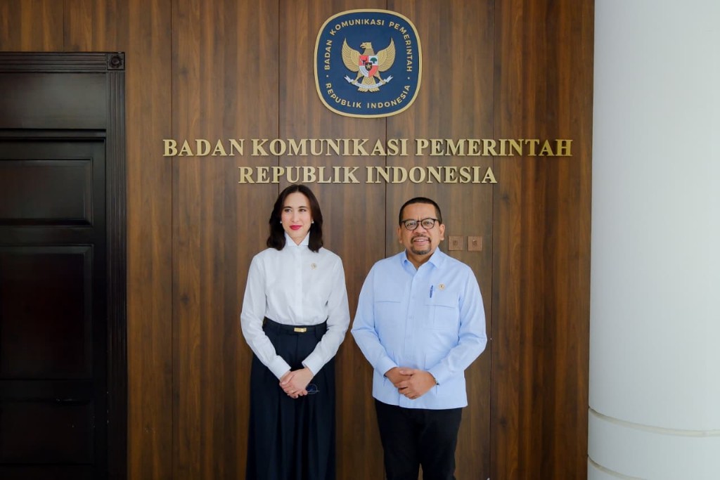 Pariwisata Indonesia Kian Kompetitif di Kancah Global, Wisman dan Devisa Terus Meningkat