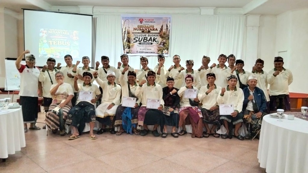 Rektor Dwijendra Dorong “Komunitas Kembali Organik” Untuk Memperkuat Subak