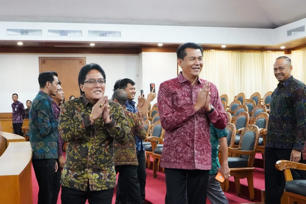 Dinamika Pansus TRAP Memanas, Apa Respon Ketua DPRD Bali Dewa Jack dan Wagub Giri Prasta?
