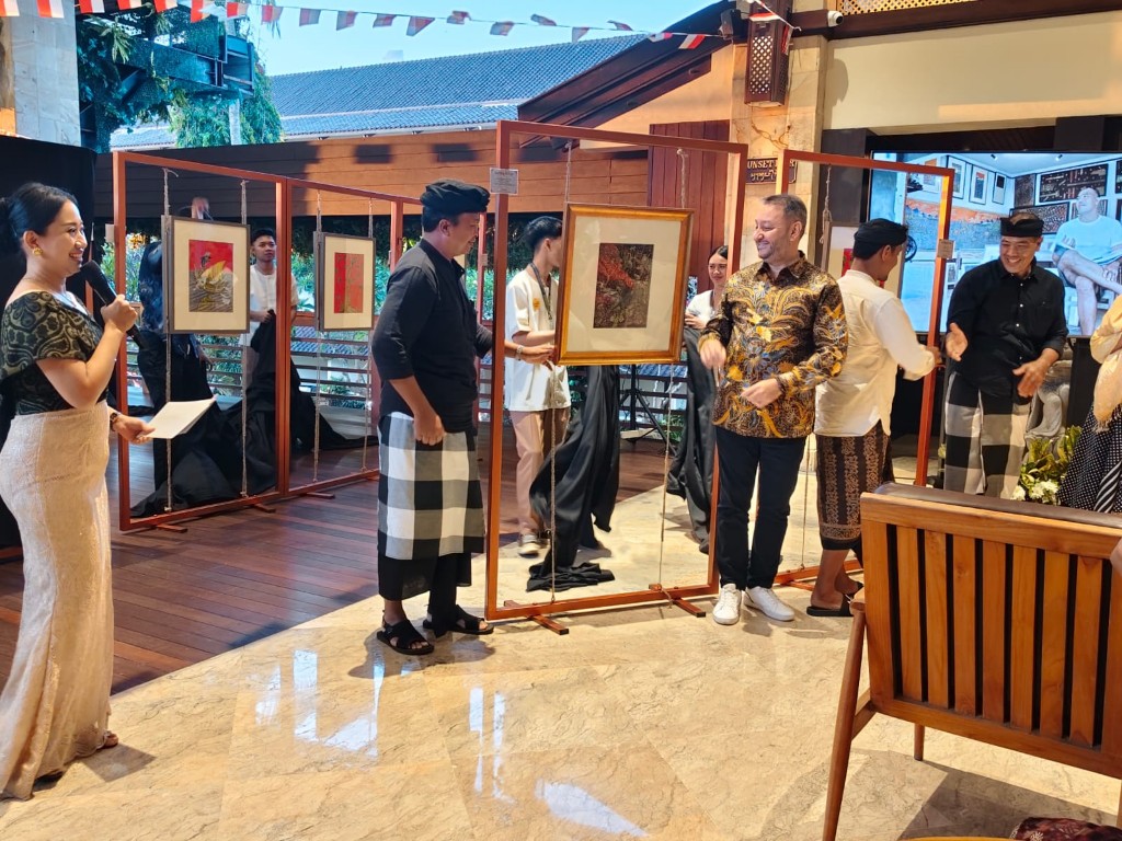 Dialog Kontemporer Melalui Warisan Abadi Seni Lukis Batuan di Discovery Kartika Plaza Hotel Bali Bertajuk Instilling Batuan