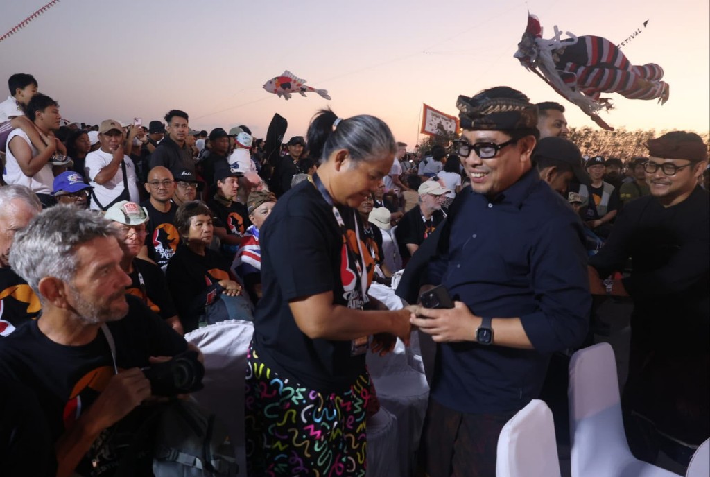 Wawali Arya Wibawa Harapkan Ajang Rare Angon International Kite Festival Terus Berkembang Jadi Daya Tarik Wisata Denpasar