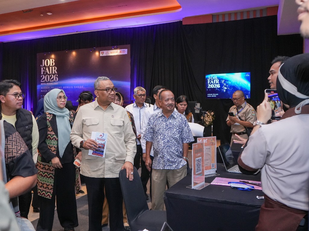 Wamenaker: Job Fair Buka Peluang Kerja di Tengah Perubahan Industri