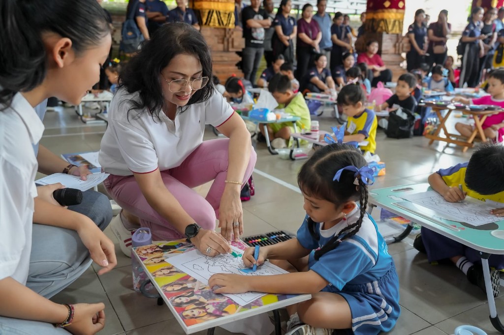 Bunda PAUD Badung Dukung Kreativitas Anak Lewat Ambawarna Raya di Hari Anak Nasional