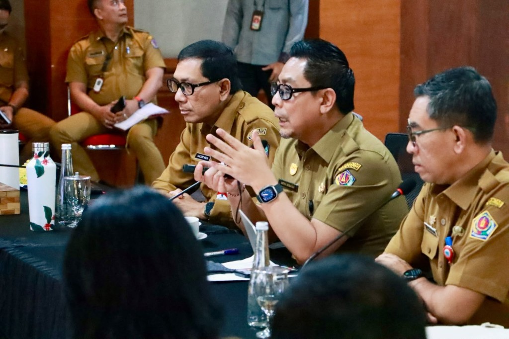 Wawali Arya Wibawa Pimpin Rakor Tim Koordinasi Penganggulangan Kemiskinan (TKPK) dan Percepatan Perlinsos Kota Denpasar