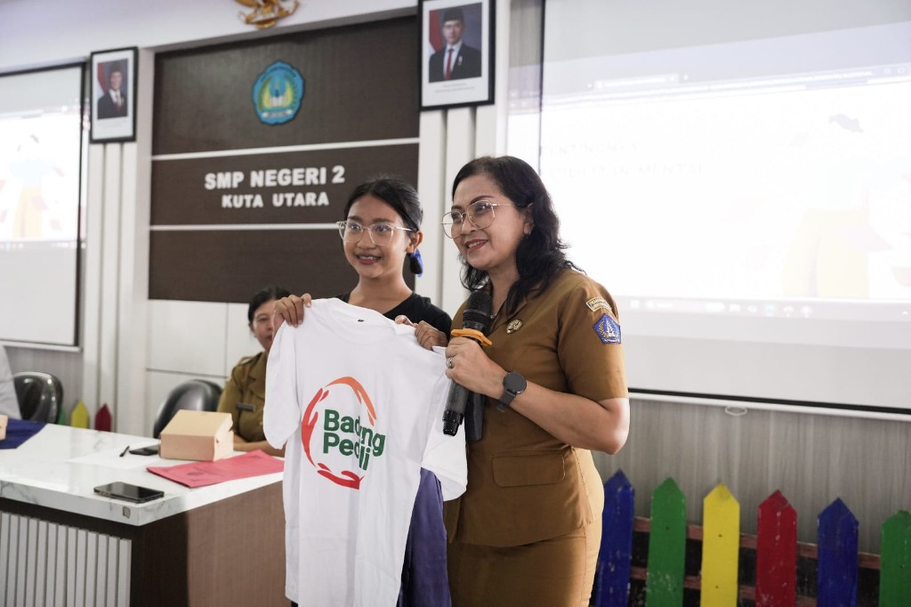Sosialisasi di SMPN 2 Kuta Utara, Bunda Anti Narkoba Perkuat Benteng Generasi Muda Badung