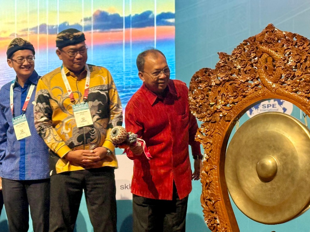 Gubernur Koster Buka APDT 2026, Tegaskan Bali Jaga Keseimbangan Pariwisata, Budaya, Lingkungan dan Ketahanan Energi