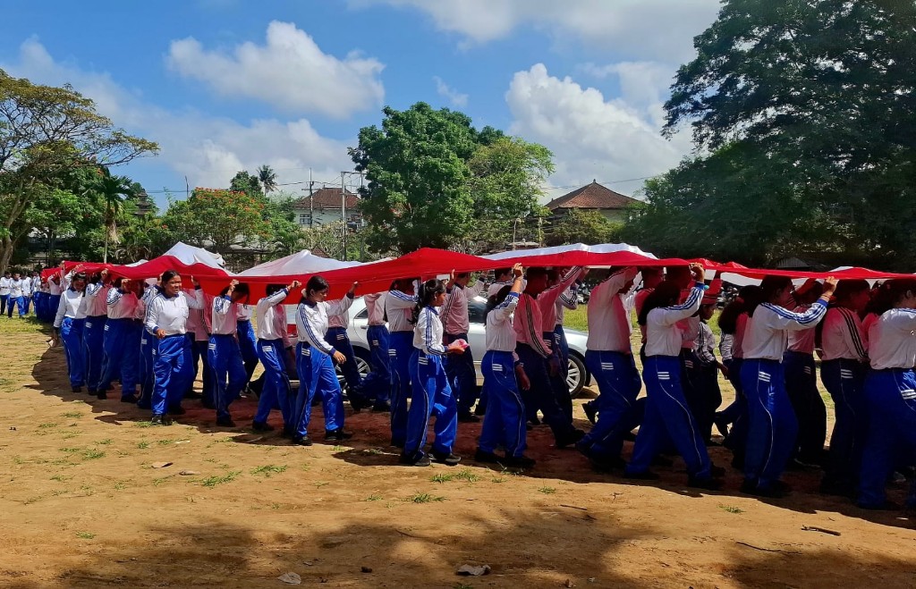 Menyalakan Api 45 di Tengah Generasi Muda, Gianyar Gelar Sosialisasi hingga Arak Bendera 100 Meter