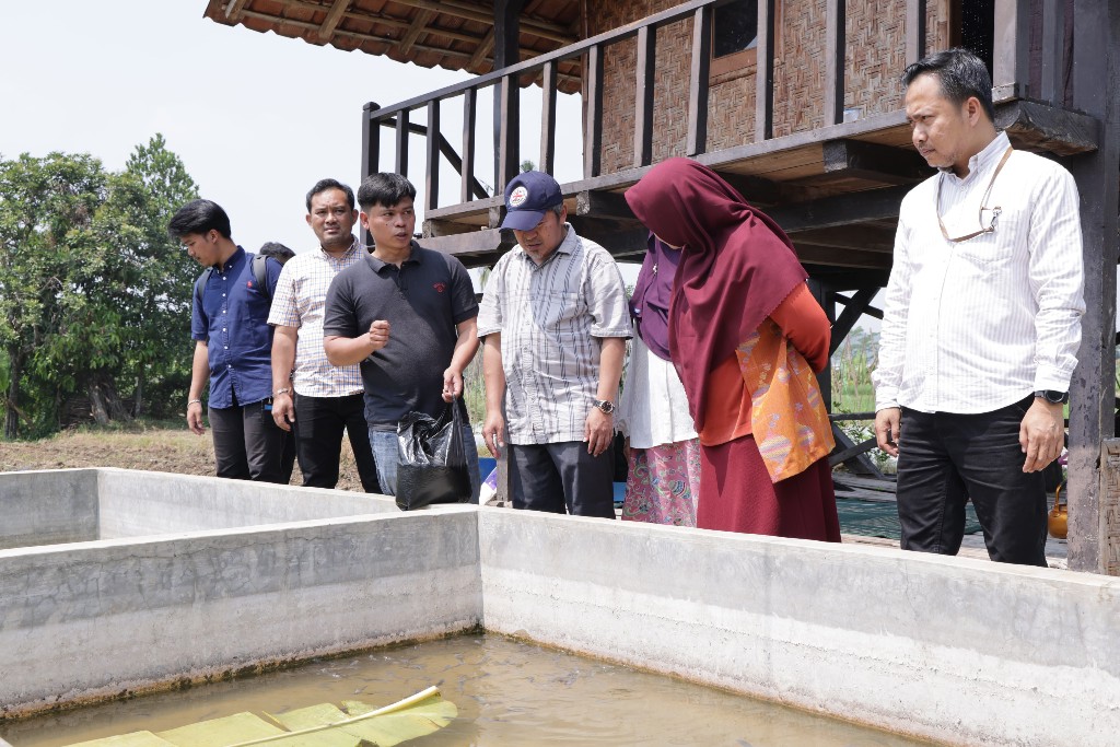 Tinjau TKM di Purwakarta, Kemnaker Pastikan Bantuan Modal Usaha Berdampak
