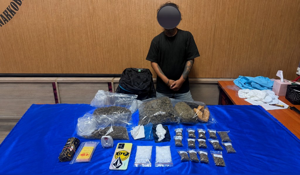 Polda Bali Bekuk Pengedar Narkoba di Jimbaran, Sita Hampir 1,8 Kg Ganja dan Sabu