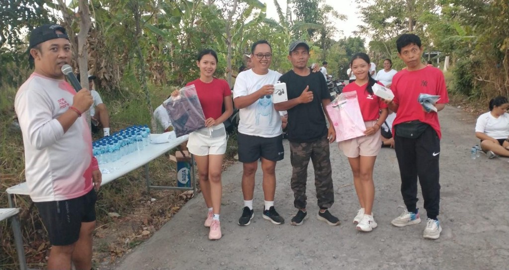 Meriahkan HUT RI ke 81, Desa Panji Gelar  Fun Run Bertajuk "Panji Sore Berlari