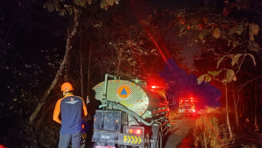 Di Tengah Peringatan Kemerdekaan, Tim Gabungan Tetap Siaga Tangani Karhutla di Sejumlah Daerah