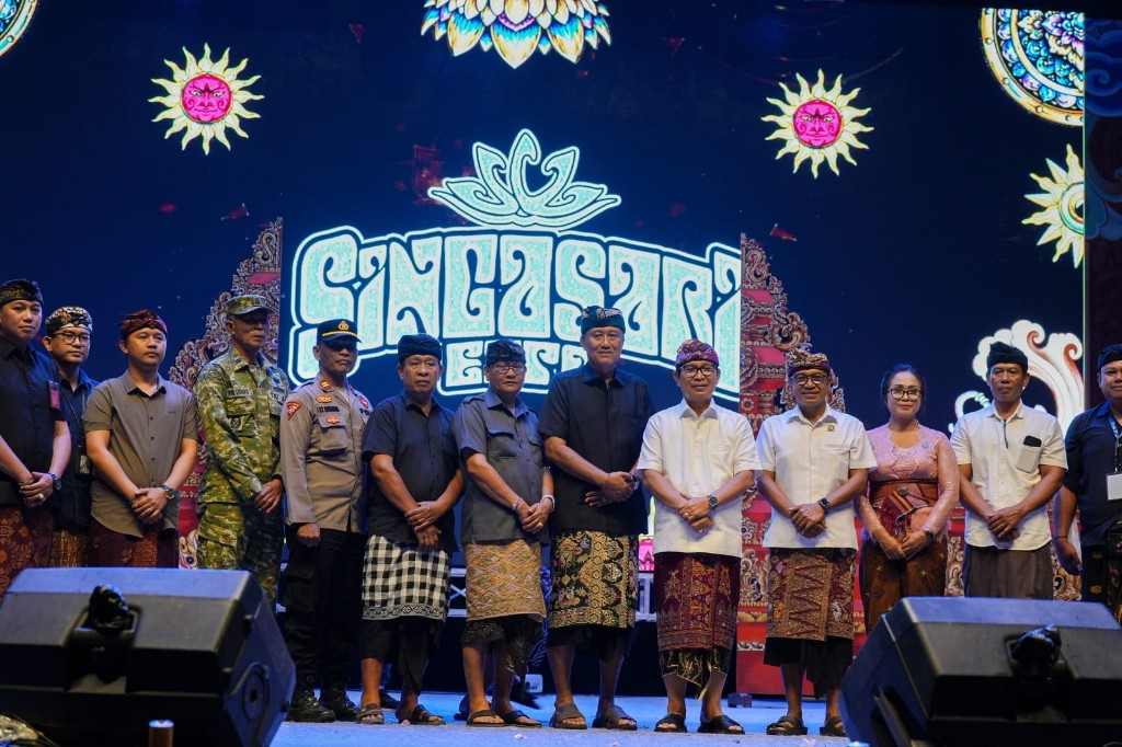 Buka Singasari Expo IV, Adi Arnawa Dorong UMKM Tumbuh dan Budaya Blahkiuh Tetap Lestari