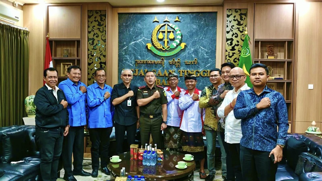 SMSI dan ABPEDNAS Audiensi dengan Kejati Bali, Perkuat Pengawasan dan Tata Kelola Desa
