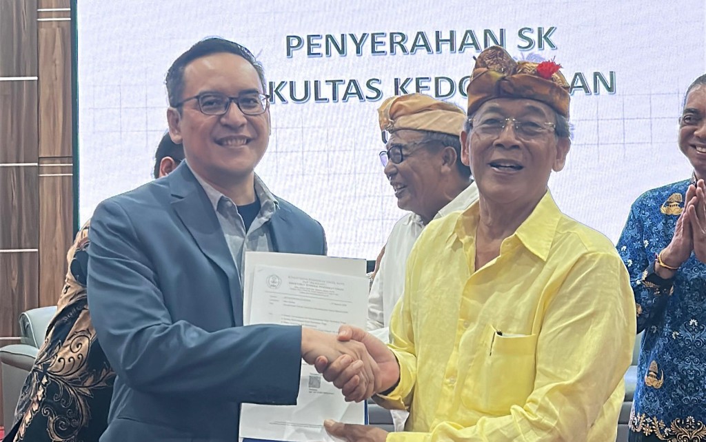 Sejarah Baru: UNBI Terima SK Izin Pembukaan Prodi Kedokteran, Semnas Hadirkan Tiga Direktur Kemdiktisaintek Kuatkan Roh Tri Dharma Perguruan Tinggi 