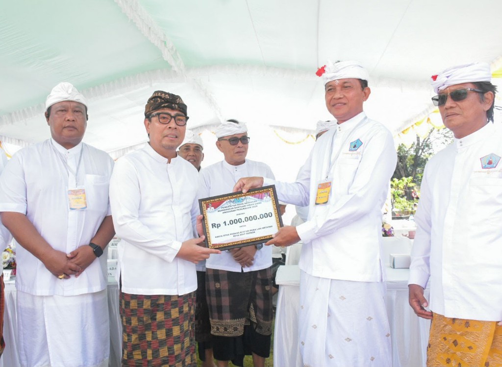 Wawali Arya Wibawa Apresiasi Gotong Royong Krama Kepaon Sukseskan Karya Baligia Punggel dan Mepandes
