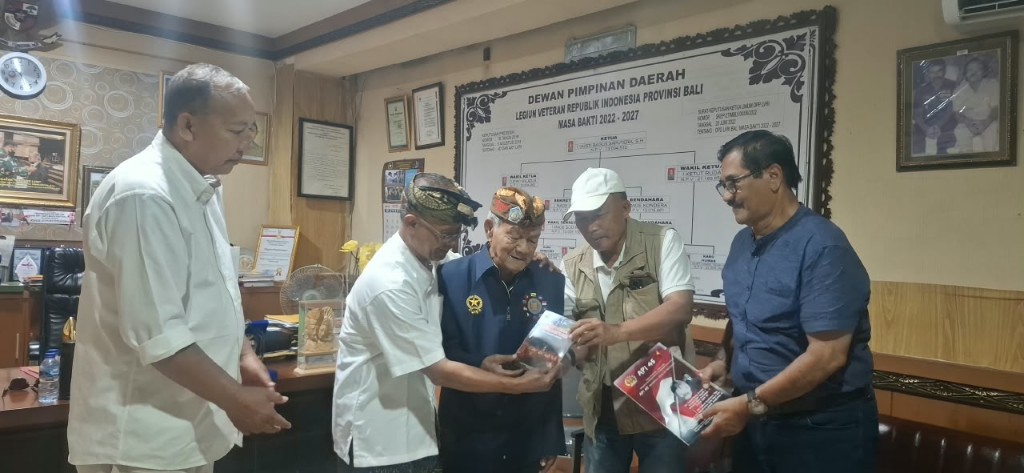 Usai Salurkan Bantuan di Manggarai, NTT, DHD 45 Jabar Silaturahmi ke DHD 45 Bali