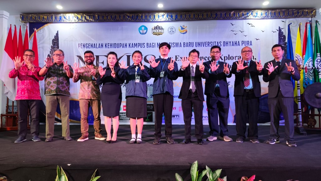 Undhira Gelar PKKMB 2026 Sambut Mahasiswa Baru: Usung Slogan Nexus dan Tujuh Karakter Utama