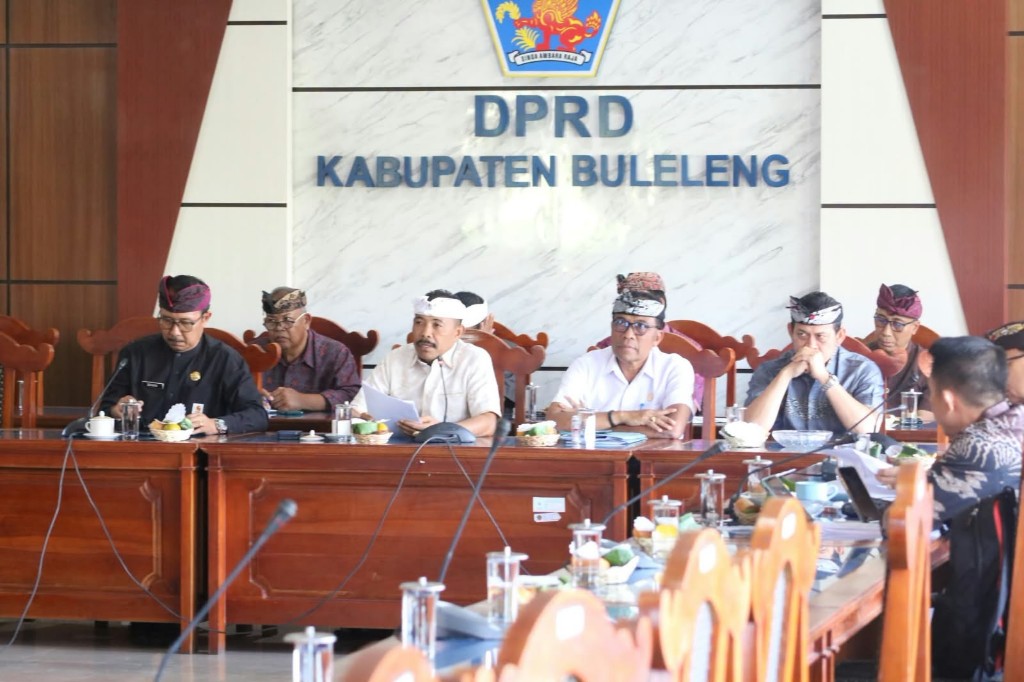 Banggar DPRD Buleleng Bersama TAPD Bahas Rancangan Perubahan KUA-PPAS TA 2026