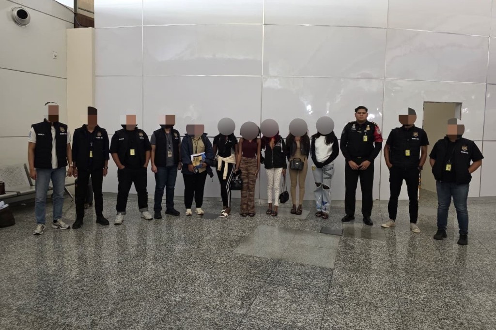 Imigrasi Ngurah Rai Deportasi 18 WNA dalam Sepekan, 10 Terjaring Kasus Prostitusi