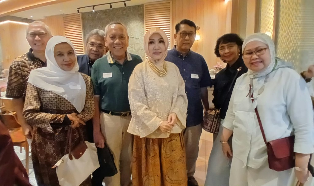 53 Tahun Lulus SMA 3 Jakarta – Sehat di Usia Lebih 70tahun