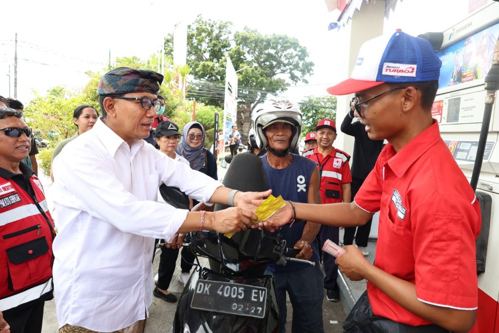 Sekda Eddy Mulya Pimpin Aksi, PMI Siagakan Layanan Medis untuk Petugas SPBU