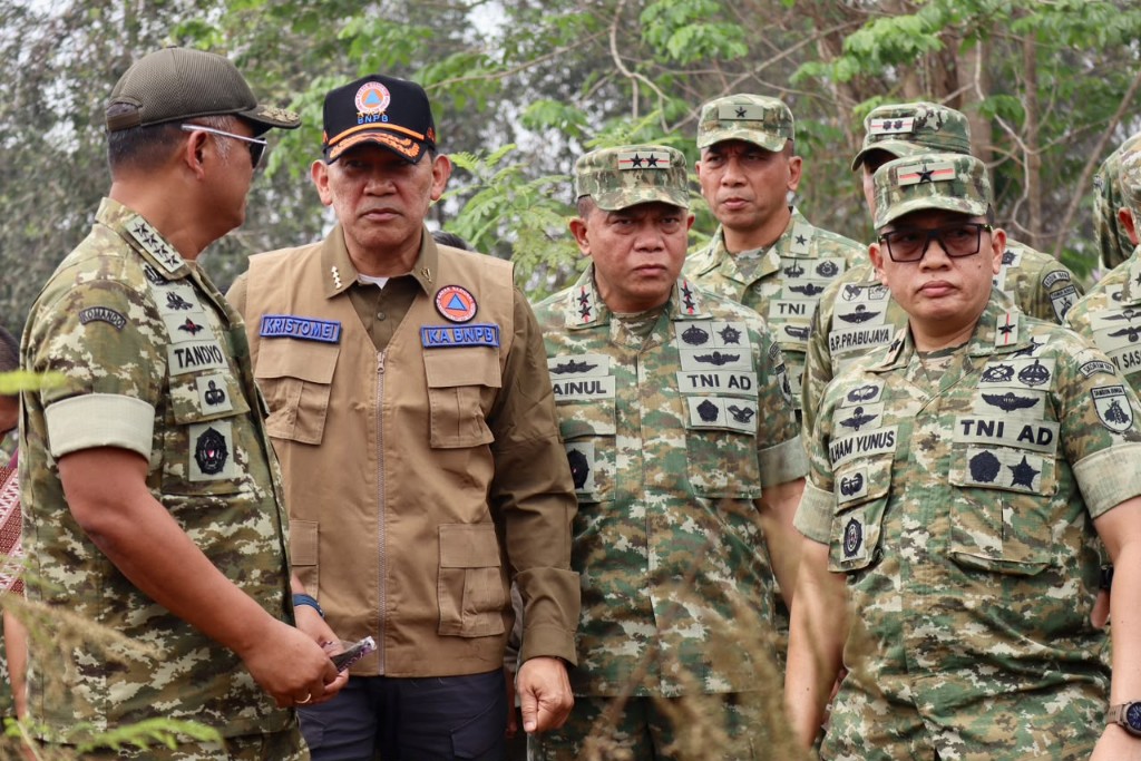 Kepala BNPB dan Kasad Turun ke Pulang Pisau, Perkuat Penanganan Karhutla Kalteng