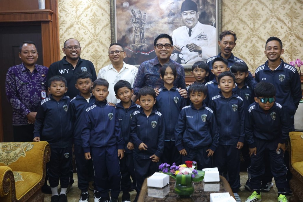 Wawali Arya Wibawa Dukung Denpasar City FC Berlaga di SingaCup 2026 Singapura