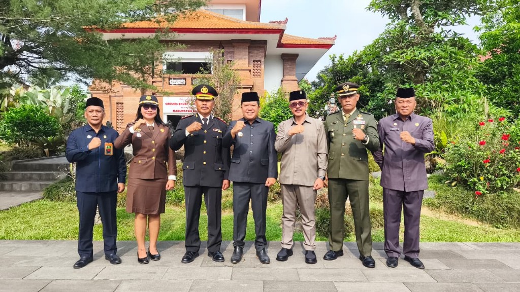 Bupati Bangli Pimpin Upacara Sumpah Pemuda ke-98, Tekankan Pentingnya Patriotisme dan Empati