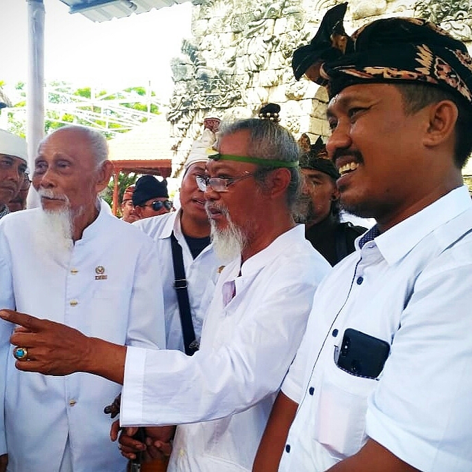 Dokumentasi dari - Gung De Teladani Pengelingsir Politik