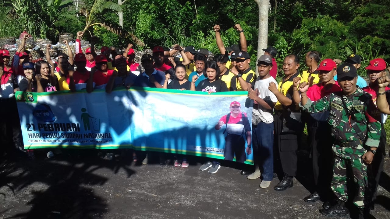 Dokumentasi dari - Polisi Peduli Lingkungan di TPA Linggasana 