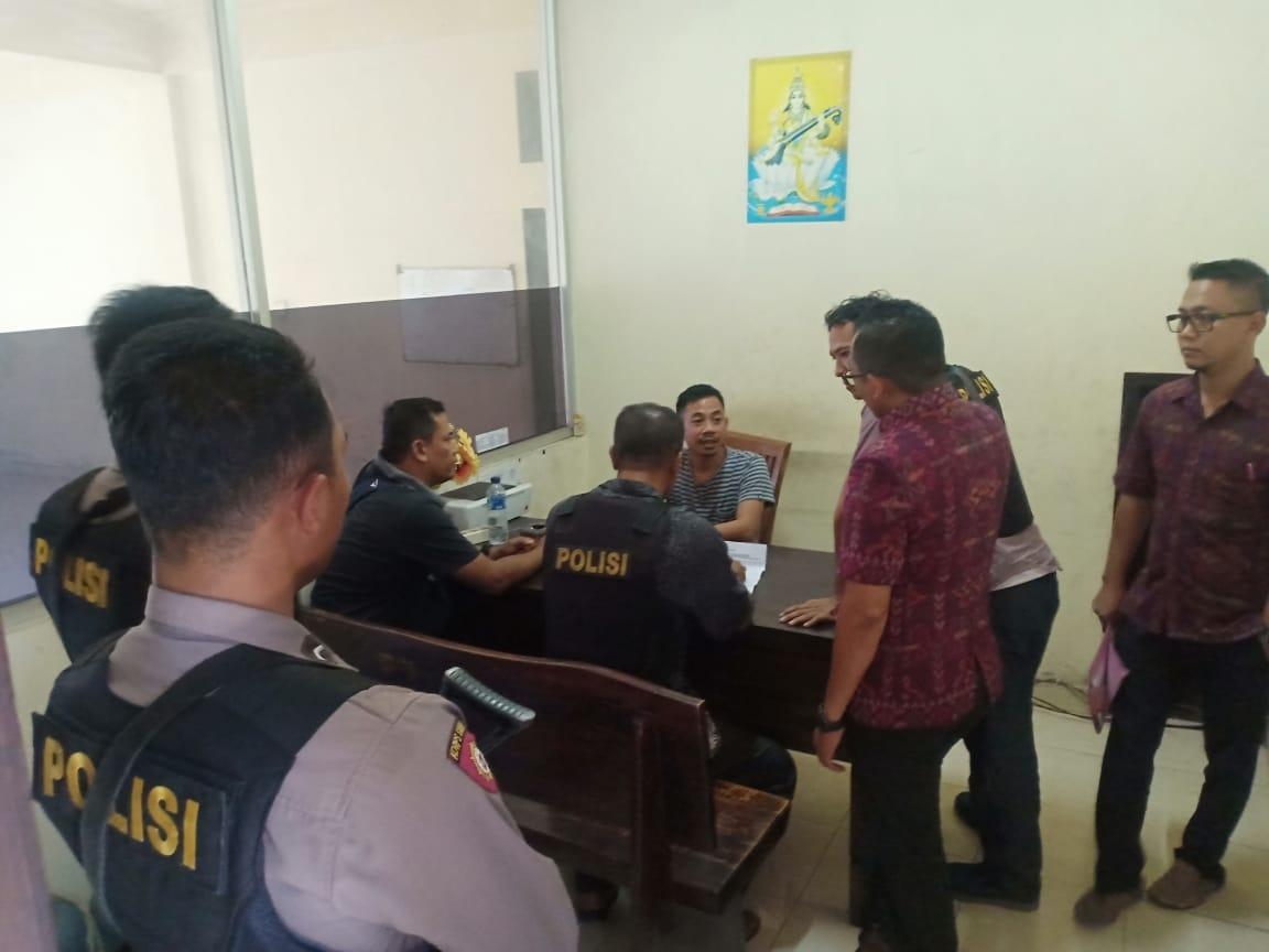 Dokumentasi dari - Polisi Jemput Tahanan Narkoba yang Kabur dari RSJ Bangli