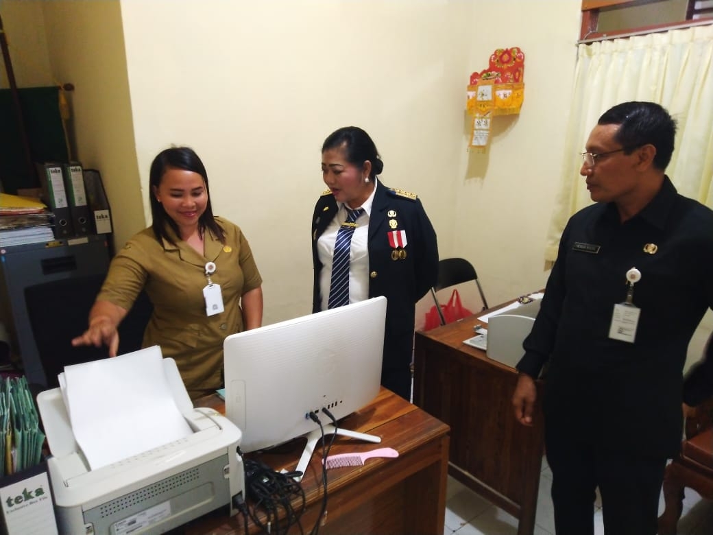 Dokumentasi dari - Bupati Karangasem Sidak Kantor BPKAD
