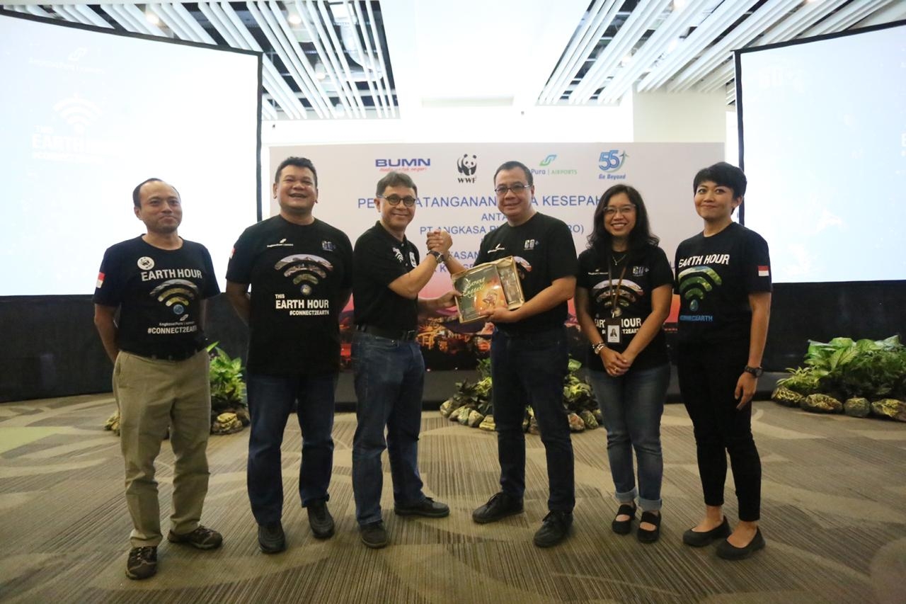 Dokumentasi dari - Angkasa Pura I dan WWF-Indonesia Tandatangani MoU