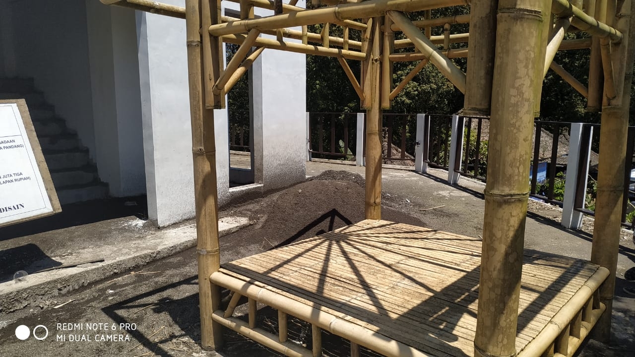 Dokumentasi dari - Terkesan ‘Setengah Hati’ Pembangunan Menara Pandang Suter Kintamani