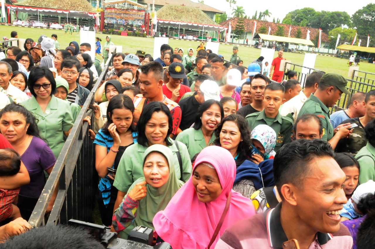 Dokumentasi dari - Pasar Murah dan Pengobatan Gratis Jadi Daya Tarik Tersendiri