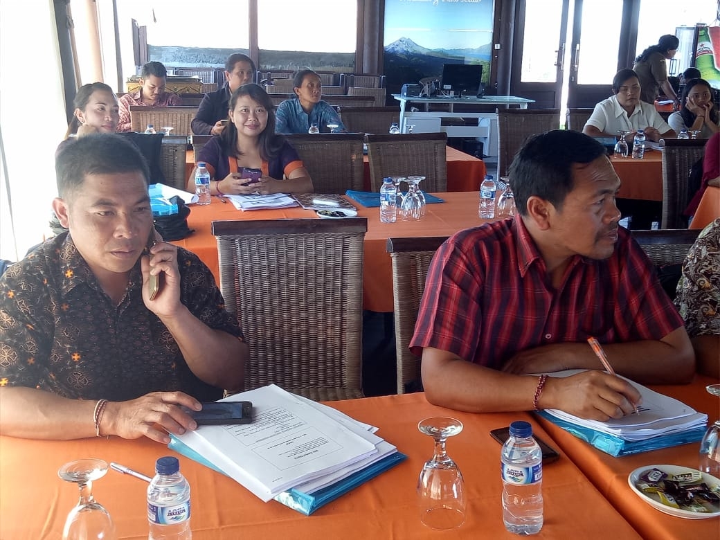 Dokumentasi dari - Perkuat Menajemen Koperasi dan UMKM Diskop Bangli Terima Rp 400 Juta dari Pusat