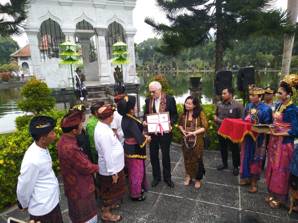 Dokumentasi dari - Karangasem Jadi Anggota Organisasi Kota Pusaka Dunia