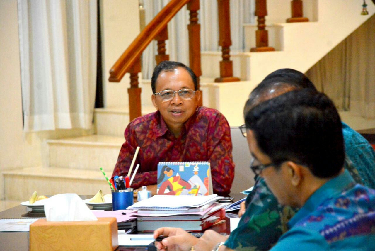 Dokumentasi dari - Pungutan Kontribusi Bagi Wisatawan Terus Digodok